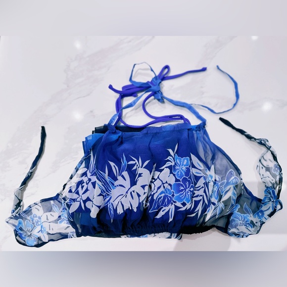 Brand New Bikini set with cover - Picture 6 of 7